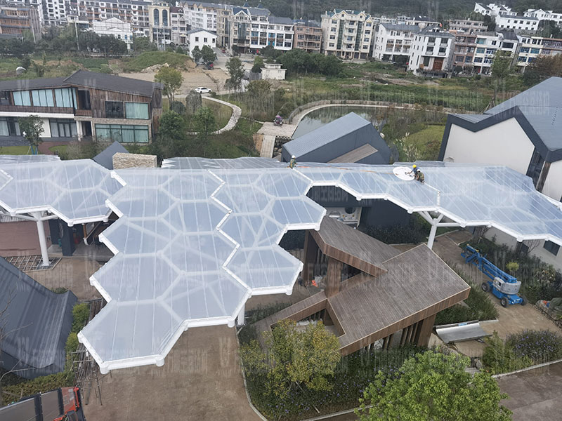 樂清鐵定溜溜樂園ETFE天幕及PTFE景觀傘膜結構工程竣工