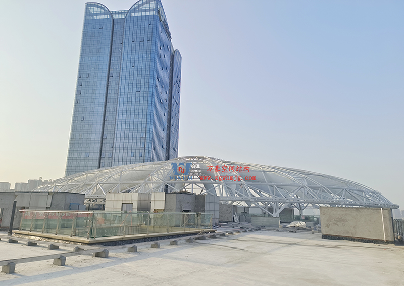 明宇廣場6號地塊商業（萬達廣場）改造項目鋼膜結構ETFE蓋頂天幕工程