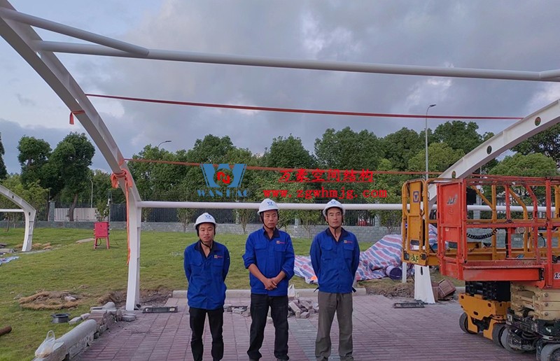 中國(guó)民用航空寧波控住交通管理站車(chē)棚建造項(xiàng)目