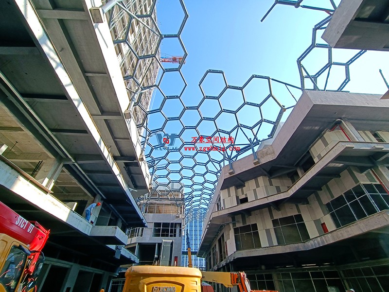 嘉興長(zhǎng)安里ETFE氣枕鋼膜結(jié)構(gòu)頂棚工程現(xiàn)場(chǎng)學(xué)習(xí)觀摩會(huì) 嘉興長(zhǎng)安里ETFE氣枕鋼膜結(jié)構(gòu)頂棚工程現(xiàn)場(chǎng)學(xué)習(xí)觀摩會(huì)