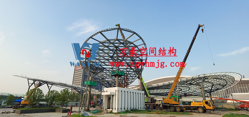滬通鐵路張家港站前廣場蝴蝶造型空間鋼結構 滬通鐵路張家港站前廣場蝴蝶造型空間鋼結構